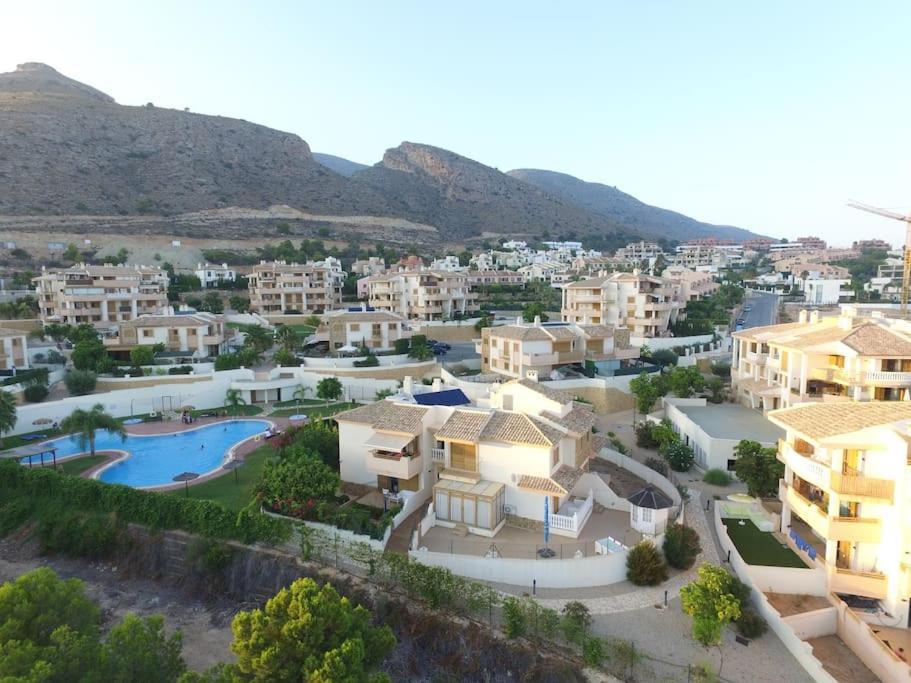 Luxury Boutique 1bd W Garden - Pet Friendly! Ferienhaus